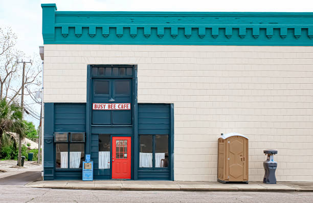 Best Porta potty delivery and setup  in Lakewood, NY